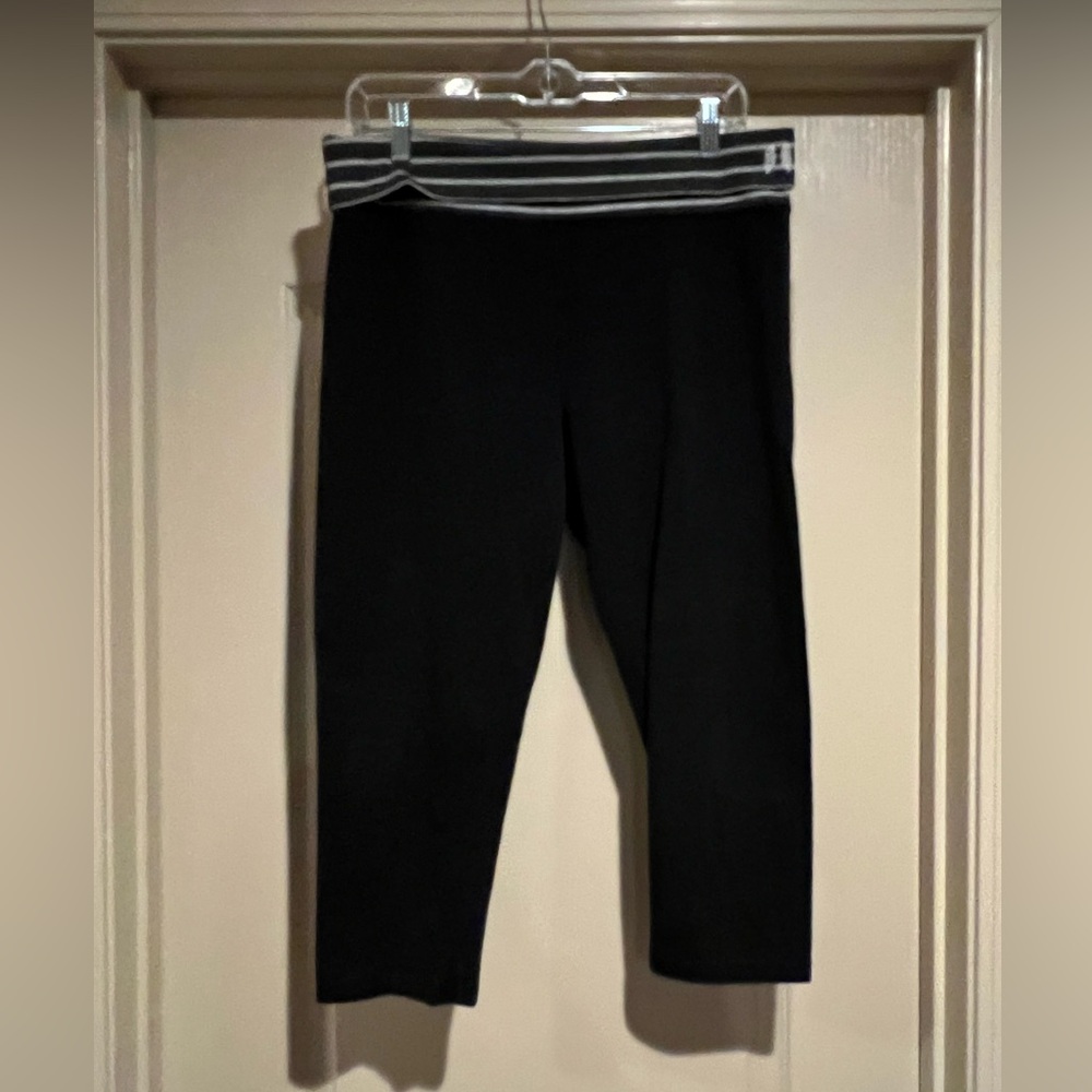 Victoria's Secret Fold Over Cropped Leggings